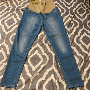 Maternity Celebrity Pink light wash skinny jeans